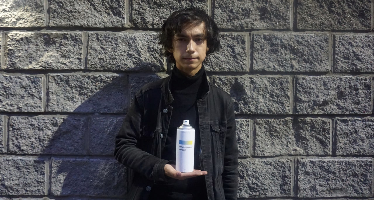 Antidepressant aerosol